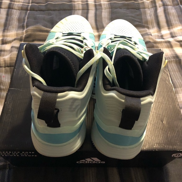 Adidas Rose son of chi - Picture 3 of 8